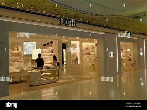 dior bangkok airport photos